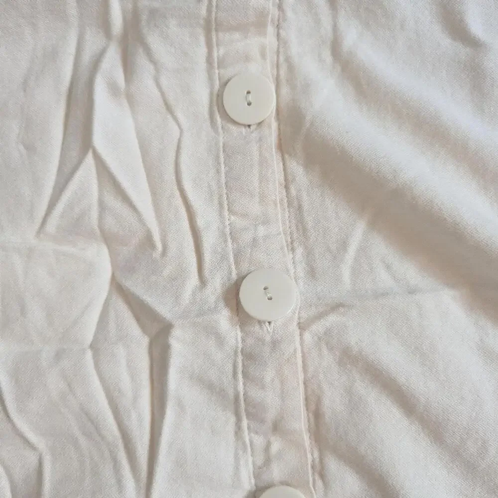 Crate & Barrel Cream Shams
